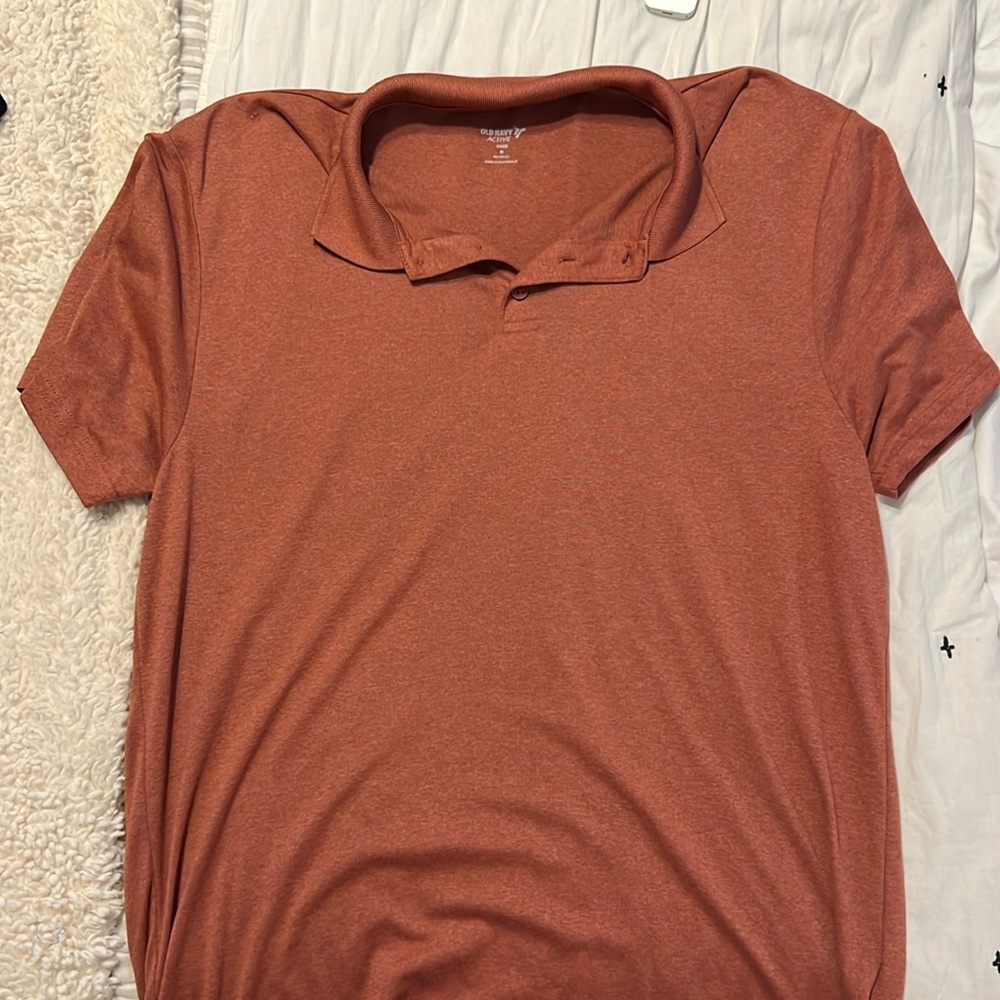 Men’s active polo from old navy. size M.